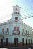 Lara's clock house in Riobamba Casa del reloj del Lara en Riobamba