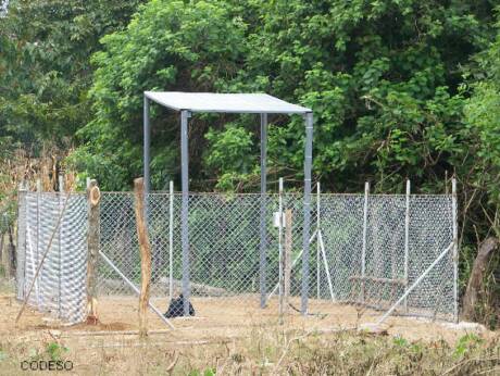 Foto de la instalación de bombeo solar del barrio Algodonal de la parroquia Paletillas cantón Zapotillo