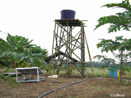 Solares PumpSystem fur autonome Bewasserung der Baumschule de Gemeinde Mocache