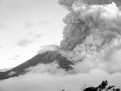 Erupción del volcán Tungurahua